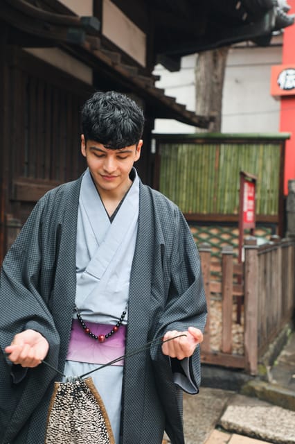 Tokyo Photo Tour With Professional Photographer - Itinerary and Customizable Options