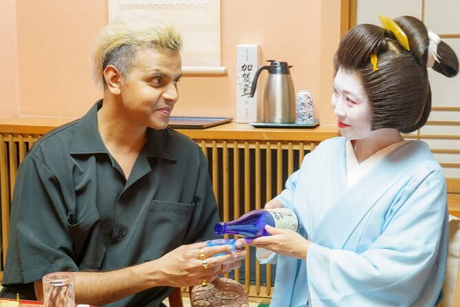 Tokyo Private Dinner With Geisha - Accessibility and Participation