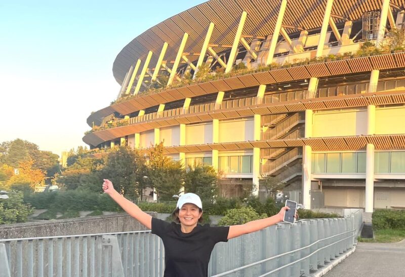 Tokyo: Private Morning Run With Sento Bath Experience - Group Size and Language