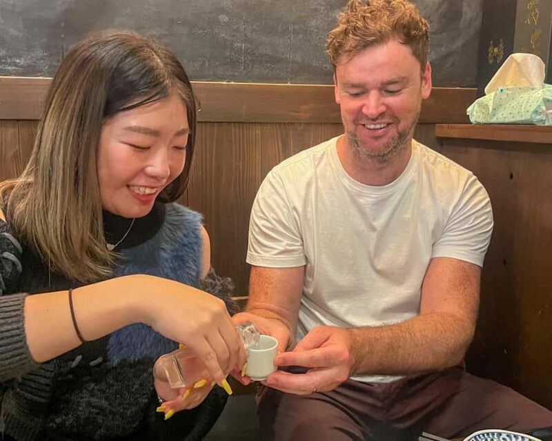 Tokyo: Private Shinjuku Tour - Golden Gai, Unlimited Sake - Additional Review Highlights