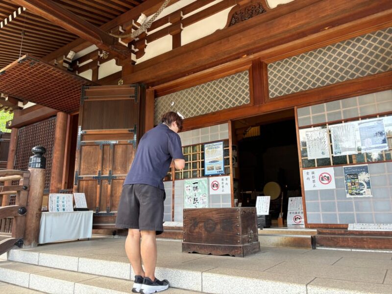 Tokyo: Private Ueno Historical & Local Tour (With Lunch) - Delightful Lunch Experience
