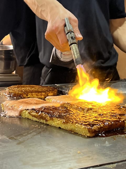 TOKYO Private Visit Guide Speaking French - Exploring Tokyos Iconic Neighborhoods