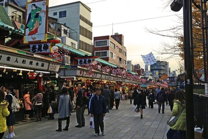 Tokyo Private Walk and Eat Tour With Local Guide - Key Points