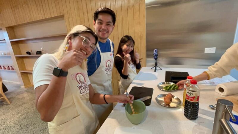 Tokyo: Seasonable Japanese Home Cooking - Hands-on Guidance and Instruction