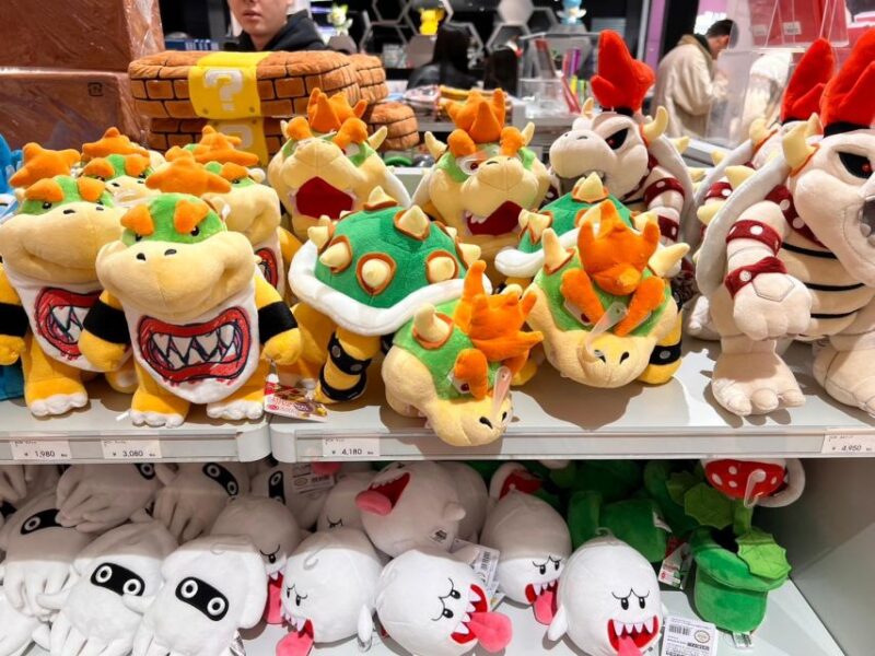 Tokyo Shibuya Anime,Manga Tour & Ramen Lunch Experience - Key Points