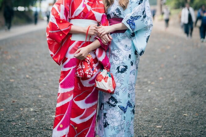 Tokyo, Shibuya: Kimono Rental / English-friendly - Key Points