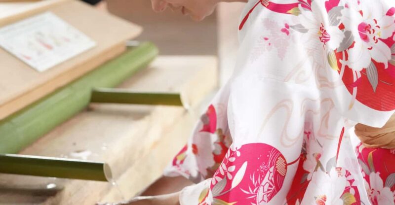 :Tokyo, Shibuya / Meiji Shrine Tour in Kimono. - Kimono Experience