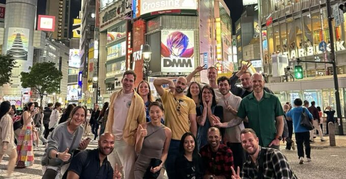 Tokyo: Shibuya Night Waling & Food and Bar Crawl Tour - Customer Feedback and Reviews