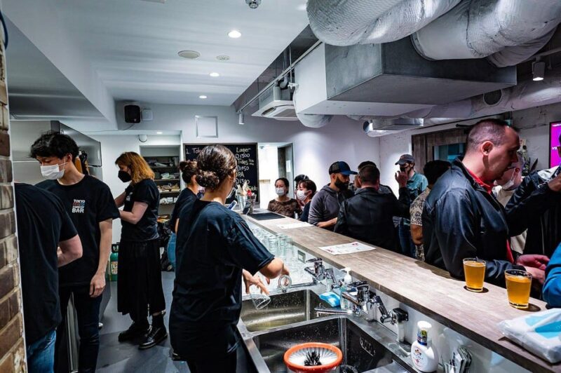 Tokyo: Shibuya Stand-Up Comedy and Izakaya, Ramen Night Tour - Included Services