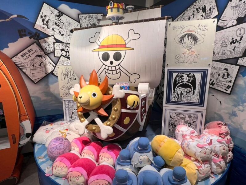 Tokyo Shibuya Tour of Japanese Anime Stores With Ramen Lunch - Immersion in Anime and Manga Culture