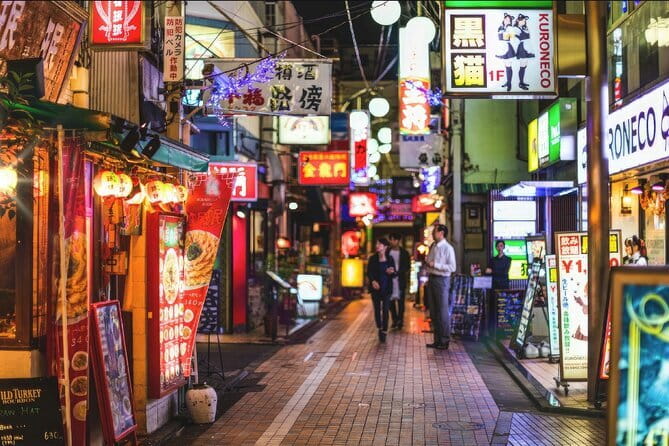 Tokyo: Shinjuku Hidden Japanese Bar Tour (Neon Light City) - Local Cuisine and Unique Eats