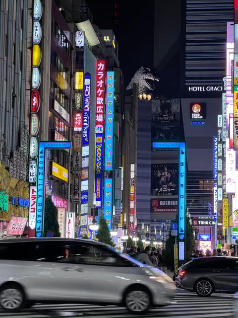 Tokyo: Shinjuku Kabukicho & Golden Gai Walking Tour - Key Points