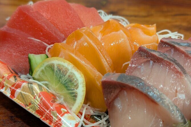 Tokyo: Shinjuku Local Eats, Street Food Tour & Culture Walk - Key Points