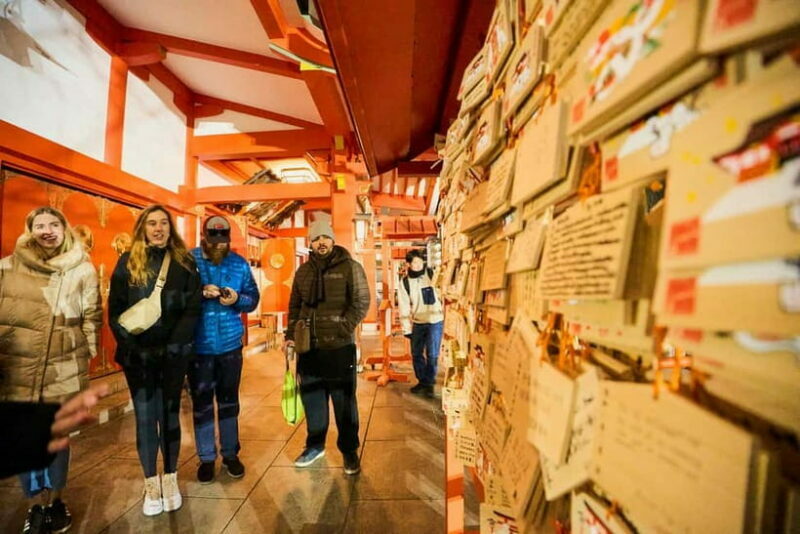 Tokyo: Shinjuku Nightlife & Secret Backstreets Walking Tour - Key Points