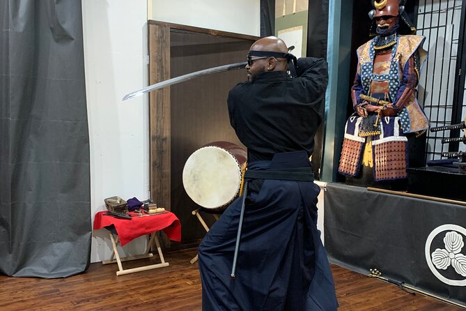 Tokyo: Shinobi Samurai Premium EXP for Solo Travelers, 90min - Activity Duration