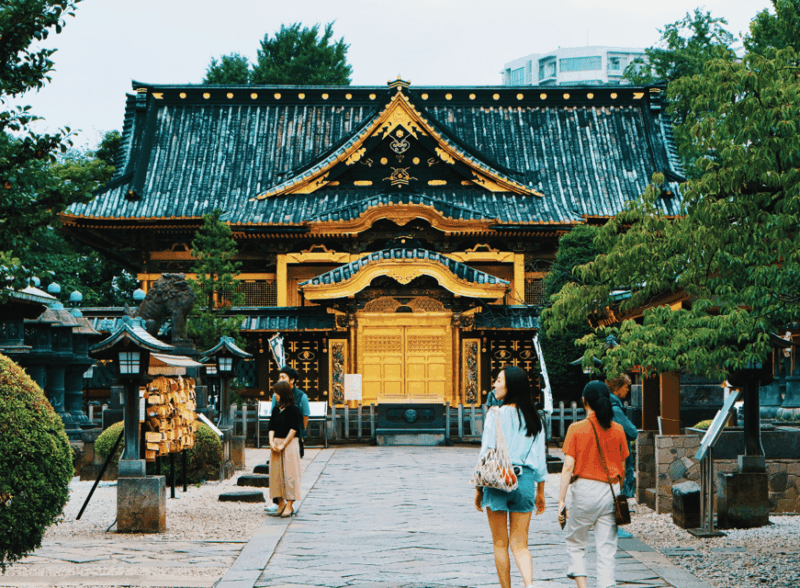 Tokyo: Shogun History Tour Visiting 3 Significant Shrines - Detailed Shrine Visits