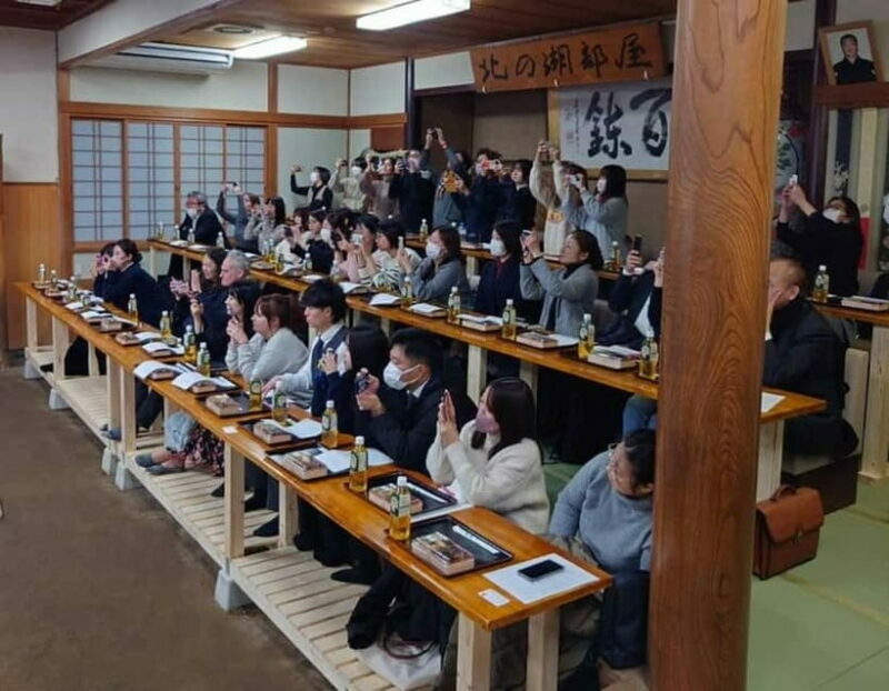 Tokyo: Sumo Show and Dining Experience - Key Points