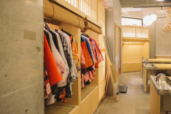 Tokyo: Sushi Making Class With Kimono Near Tokyo Tower - Frequently Asked Questions