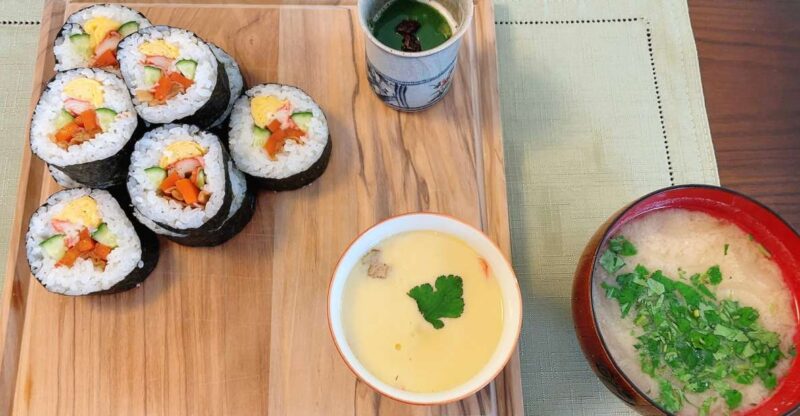 Tokyo: Sushi Roll and Side Dish Cooking Experience - Key Points