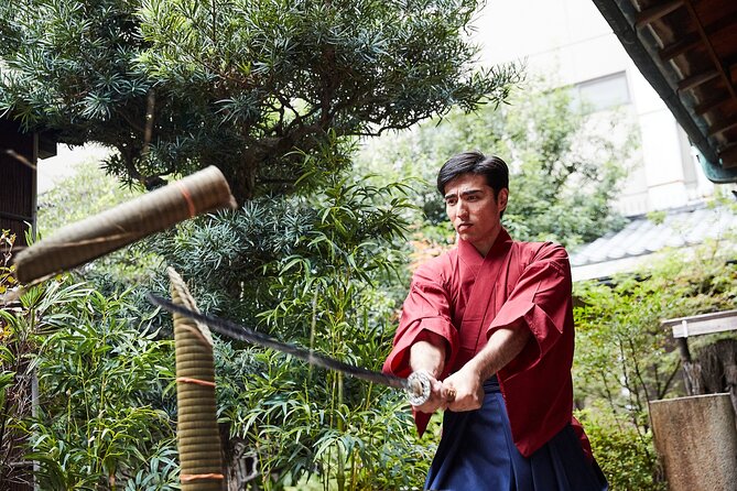 Tokyo Sword Experience - Includes Museum Ticket/Ninja Experience - Group Size and Capacity