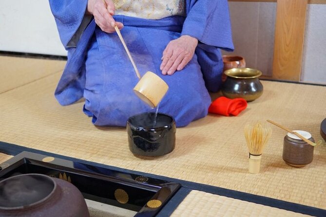 Tokyo Tea Ceremony Class at a Traditional Tea Room - About the Tea Ceremony Practitioner