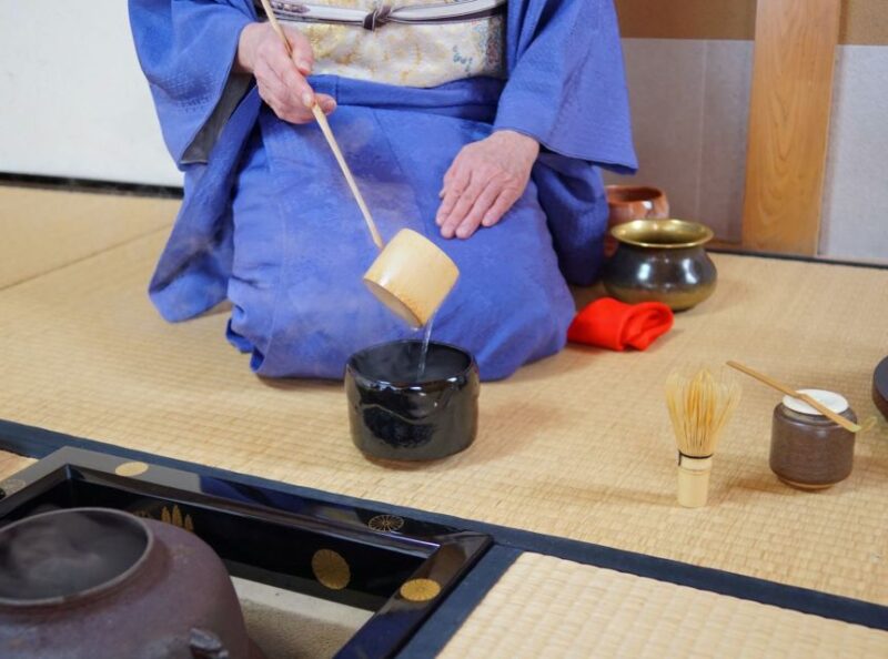 Tokyo: Tea Ceremony Class at a Traditional Tea Room - Tea-Making Procedure