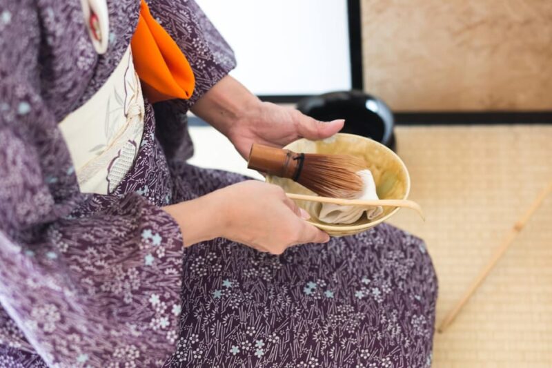 Tokyo: Tea Ceremony Experience in a Small Tea Room - A Refined Setting: The Tea Room