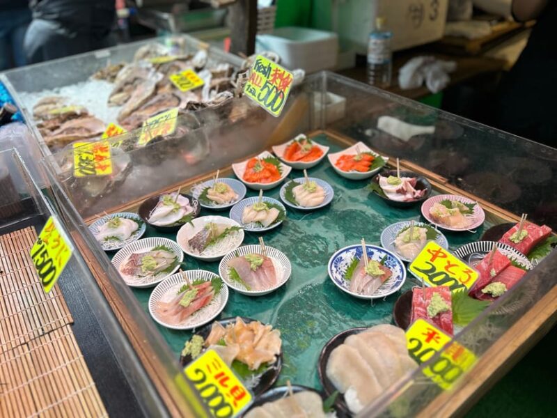 Tokyo: Toyosu & Tsukiji Market Adventure With Tuna Auction - Exploring the Tsukiji Outer Market