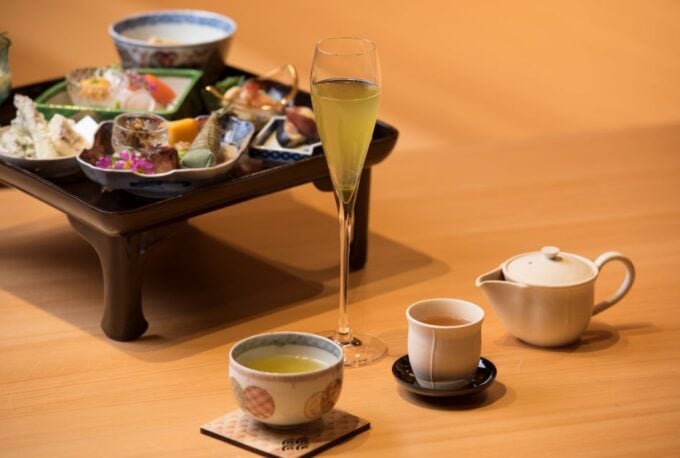 Tokyo: Traditional Performing Arts Show With Lunch/ Dinner - Meeting Point and Accessibility