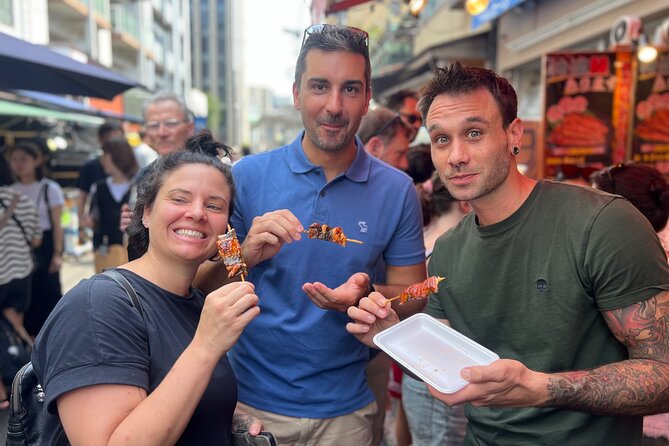 Tokyo Tsukiji Fish Market Food and Walking Tour - Uncovering the Cultural Gems of Hongwanji Temple
