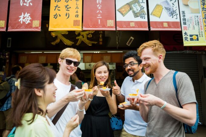 Tokyo: Tsukiji Fish Market Street Food Tour With Tasting - Booking and Reservation Details