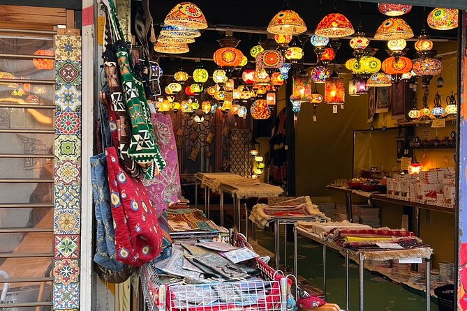 Tokyo Walking Tour of Historic Shopping Streets Yanaka - Discovering the Asakura Museum