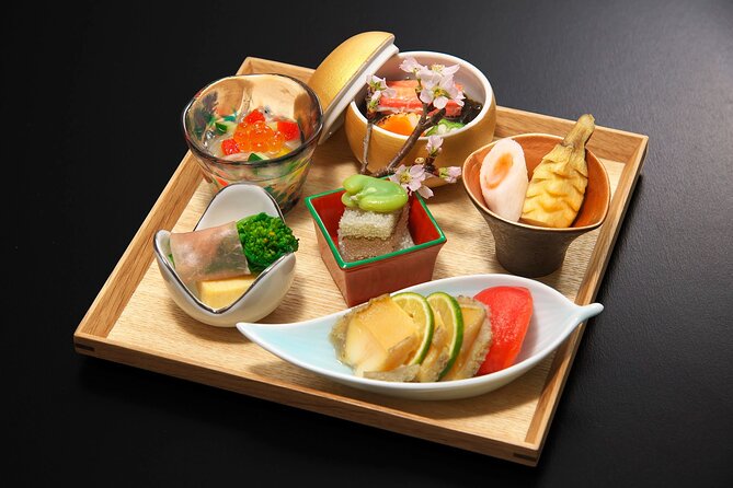 Tokyo: Yakatabune Private Lunch/Dinner Cruise - Accessibility and Suitability