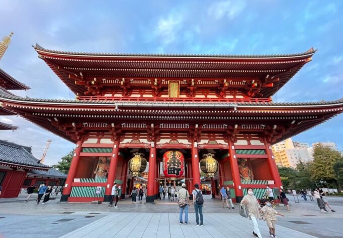 Tokyo:Asakusa Tour With University Students With Kimono Worn - Passionate University Student Guides