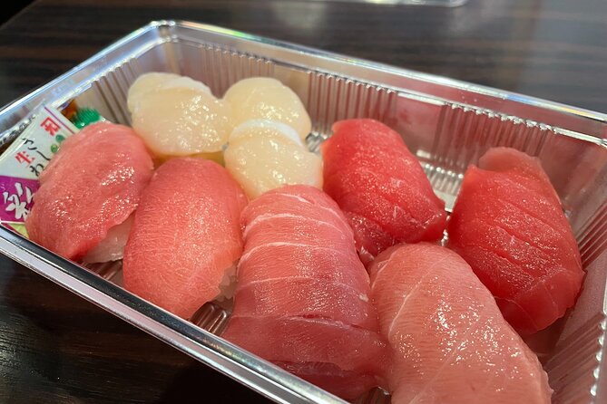 Tokyo:Enjoy Street Food & Japanese Food Culture at Tsukiji Market - Taking in Japanese Food Culture