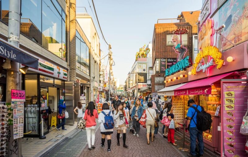 Tokyo's Love Story: A 3-Hour Private Couple's Walking Tour - Ōta Memorial Museum of Art