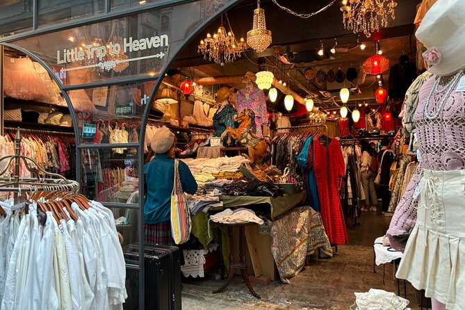 Tokyos Neighborhood Digs: Coffee, Records & Vintage Vibes - Vintage Fashion and Antique Finds