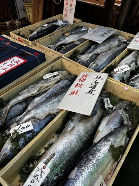 Tokyo:Tsukiji Fish Market Guided Food & Culture Walking Tour - Engage With Vendors and Immerse in the Market Energy