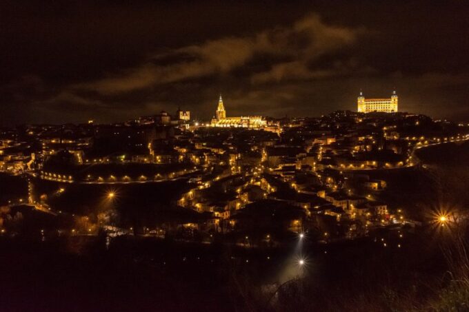 Toledo: A Magical Toledo Night - Accessibility and Cancellation