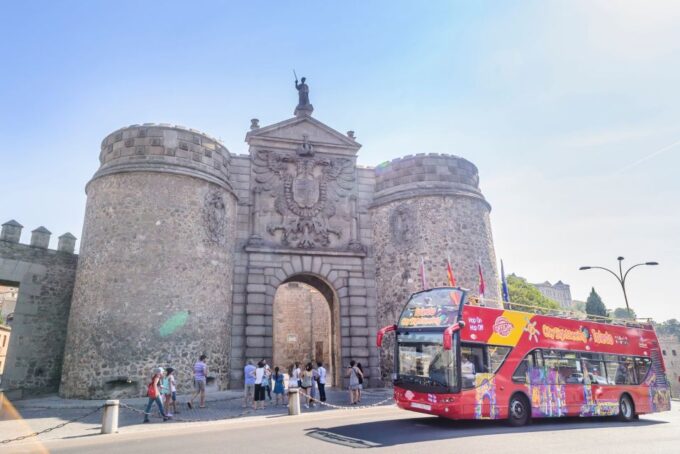 Toledo: City Sightseeing Hop-On Hop-Off Bus Tour & Extras - Exploring the Jewish Quarter