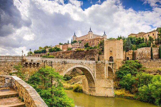 Toledo Full Day Tour With Tapas and Wine - Key Points