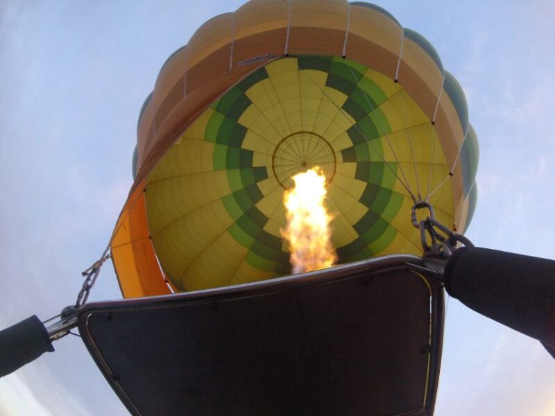 Toledo: Hot Air Balloon Ride With Spanish Breakfast - Availability and Booking