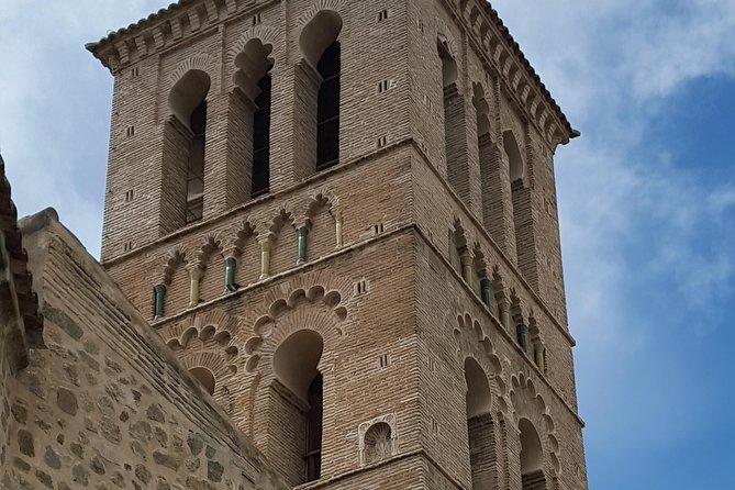 Toledo Private Guided Fullday Tour From Madrid - Meeting and Pickup