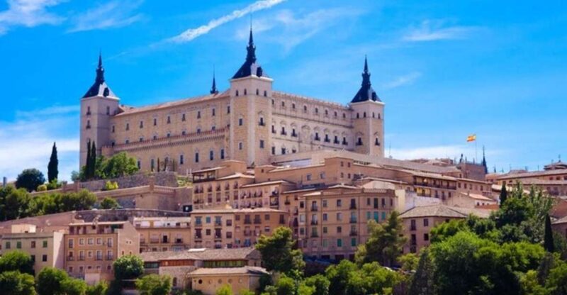 Toledo : Private Walking Tour With a Pro Guide - Frequently Asked Questions