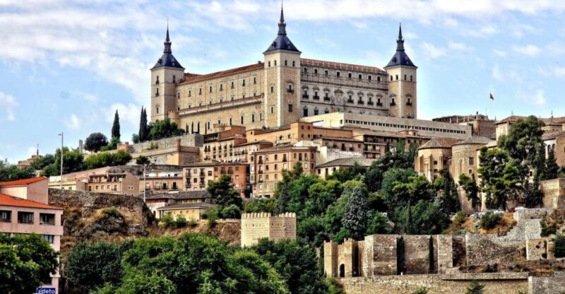 Toledo: Private Walking Tour With Toledo Cathedral Entry - Highlights of the Tour