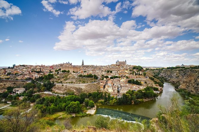 Toledo Tour From Madrid With Cathedral & Tourist Bracelet - Logistics and Accessibility