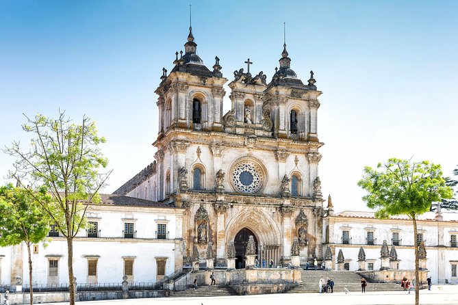 Tomar, Batalha & Alcobaça - 3 World Heritage Sites Without Rushing! - Marveling at Batalha Monastery