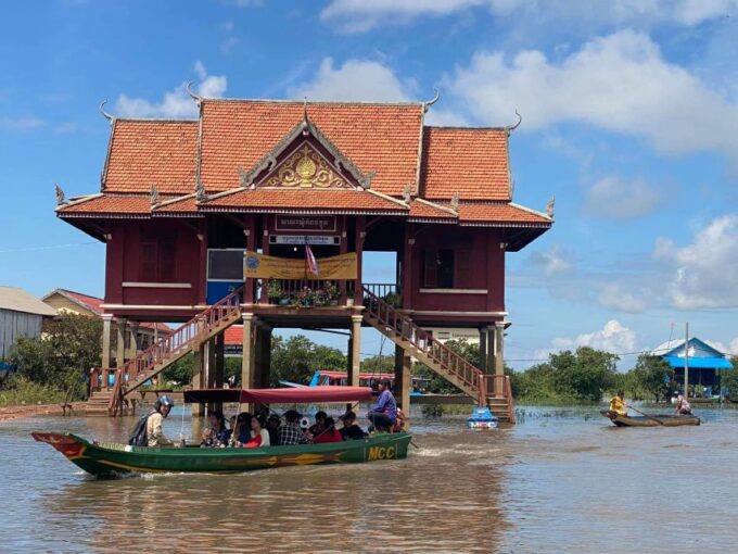 Tonle Sap, Kompong Phluk (Floating Village) - Sustainable Practices