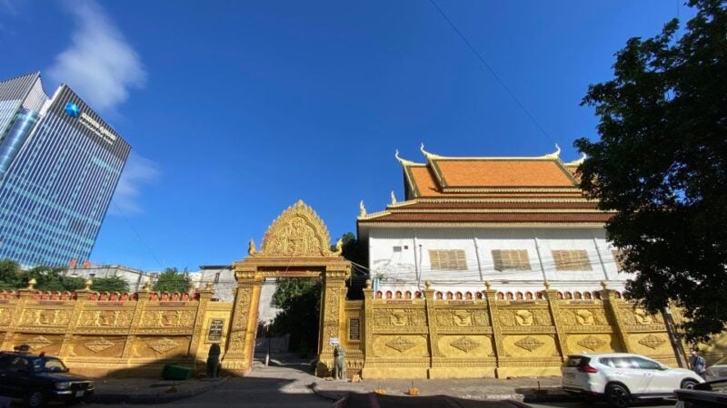 Top-10 Attractions in Phnom Penh|Discover a Vibrant Capital - Evening Cruise