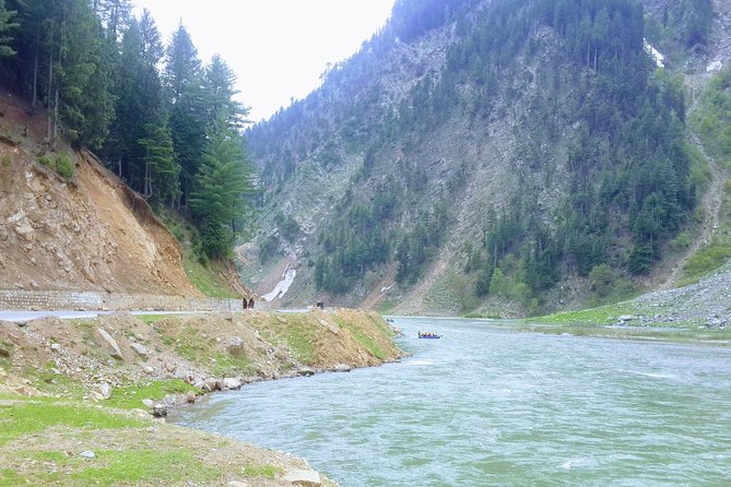 Top 14 Things to Do In, Naran ,Kaghan, Shogran Tour 5 Day 4 Night Tour /24 - Scenic Mountain Vistas